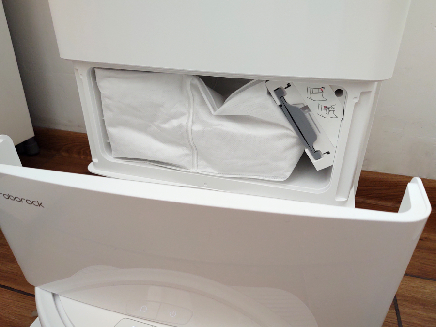 worek na kurza w bazie roborocka qrevo maxv