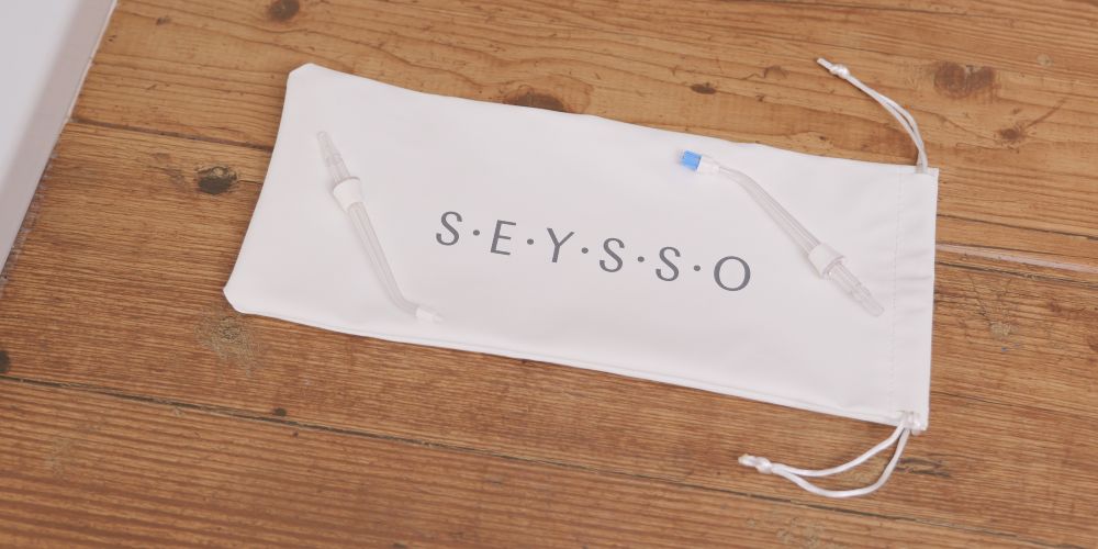 Podróżny woreczek do przechowywania irygatora Seysso.