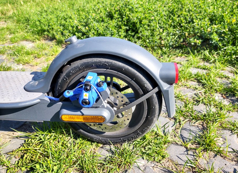 hamulec tylny w Xiaomi Mi Electric Scooter 3 