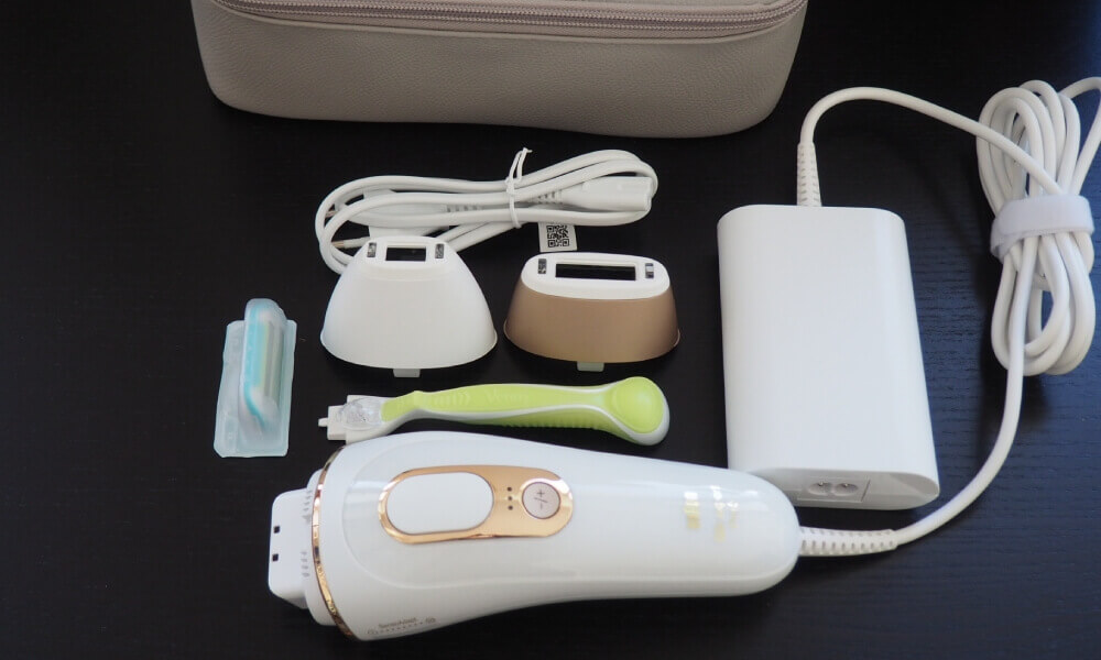 zawartość opakowania depilatora IPL Braun Silk expert Pro 5 PL5152