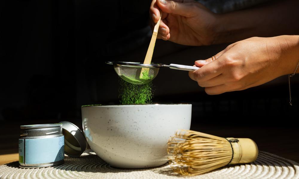 zestaw do przygotowania matchy