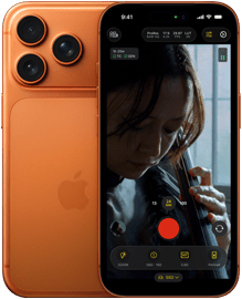Dwa iPhone’y 17 Pro w kolorze kosmicznego pomarańczu. Jeden ustawiony przodem z widocznym na ekranie wideo w trakcie nagrywania. Drugi ustawiony tyłem, prezentujący trzy aparaty urządzenia