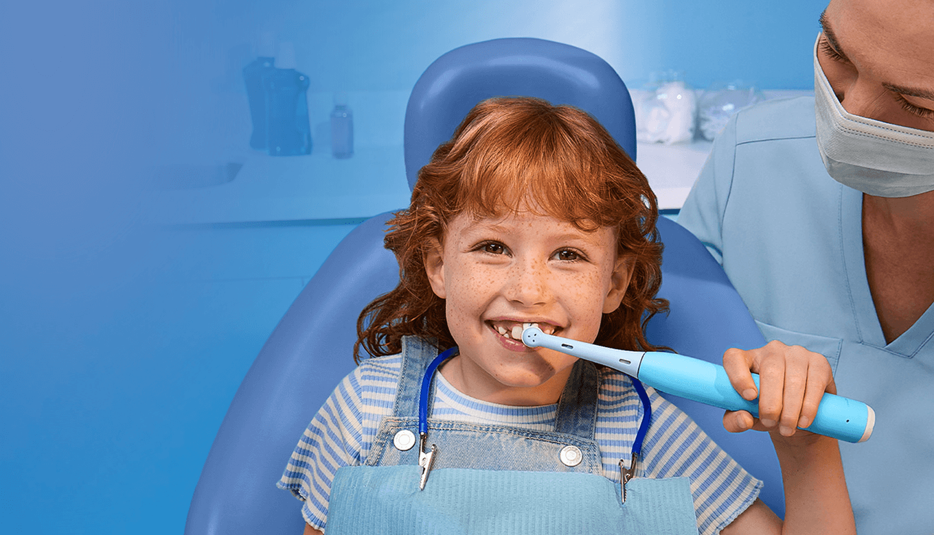 Dziewczynka u dentysty