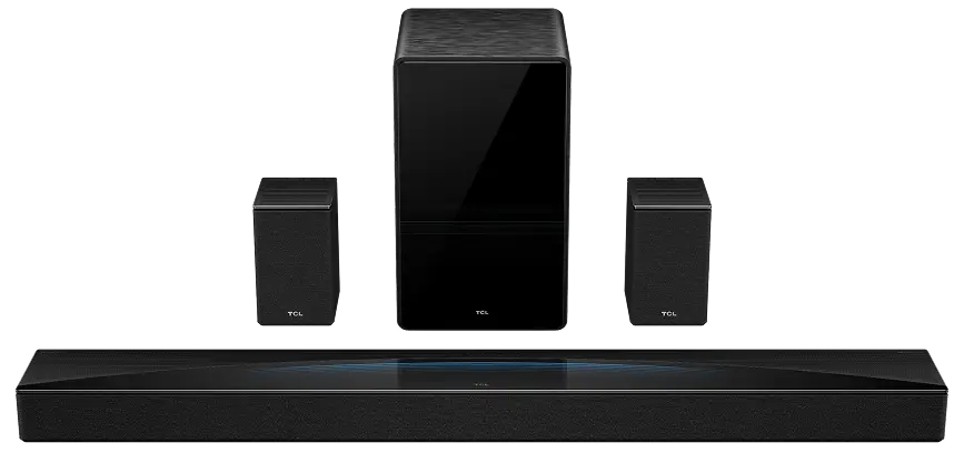 Pełny, wielokanałowy zestaw audio marki Tcl składający się z soundbaru, subwoofera oraz dwóch głośników tylnych.