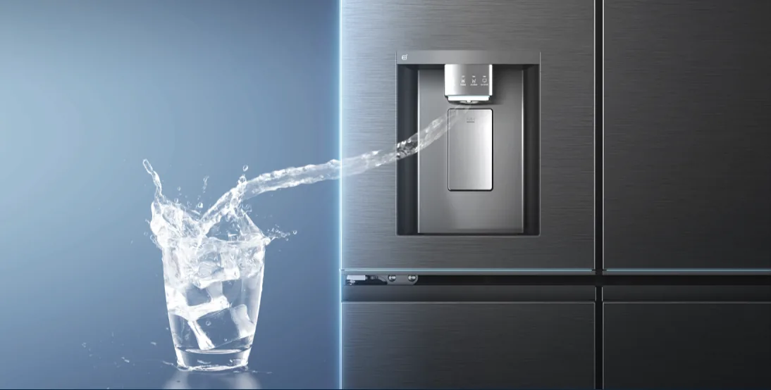Dystrybutor zimnej wody zintegrowany w&nbsp;drzwiach lodówki Haier HORIZON
