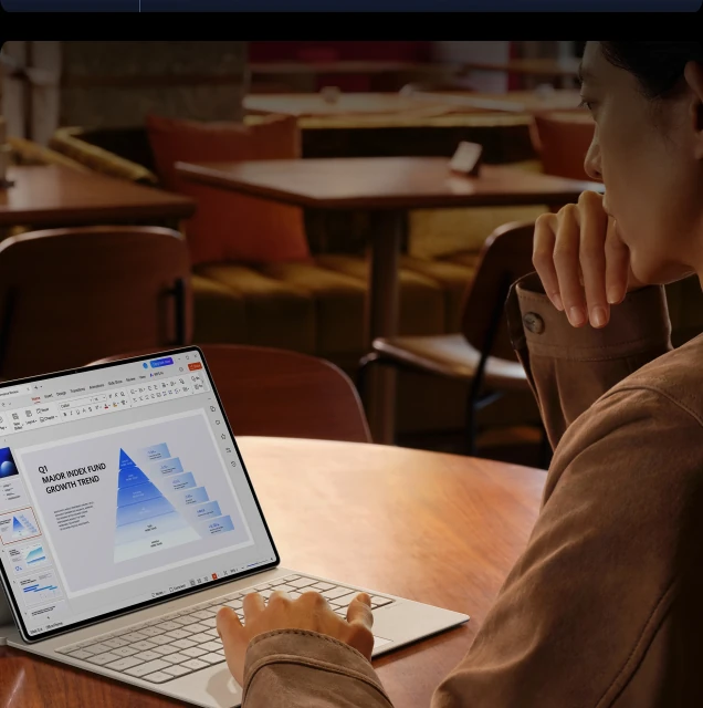 Praca z HUAWEI MatePad Pro Max i klawiaturą