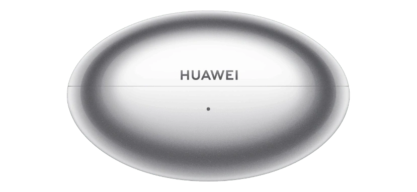 Srebrne etui ładujące słuchawek HUAWEI FreeBuds Neo z widocznym logo HUAWEI i diodą