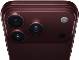 iPhone 18 Pro Max w kolorze burgunda (ciemna czerwień), tył obudowy, system Pro aparatów Fusion w górnej części urządzenia, 3 obiektywy, częściowo zamknięte klapki zmiennej przysłony, flesz, mikrofon i skaner LiDAR, góra obudowy, antena łączności komórkowej, płaskie boki, zaokrąglone rogi