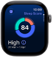 Apple Watch Series 12 z kopertą z aluminium w kolorze gwiezdnej szarości, na ekranie wykres kołowy z wynikiem snu, widoczna prawa strona obudowy, pokrętło Digital Crown